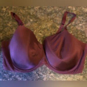 Wacoal ultimate side smoother underwire tshirt bra size 40D
